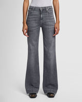 Jean modern dojo seven