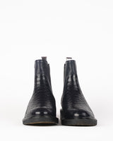 Boots billi bi