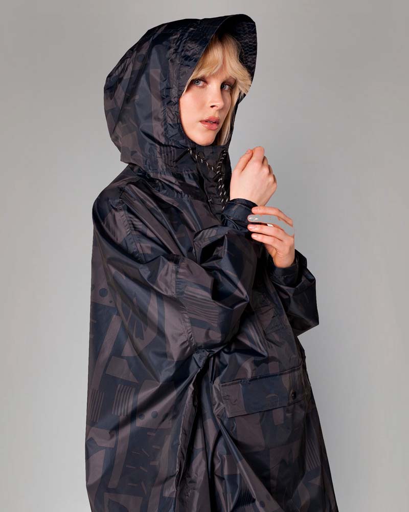 Anorak rain kiss
