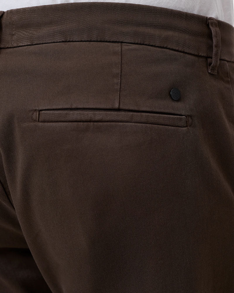 Pantalon closed