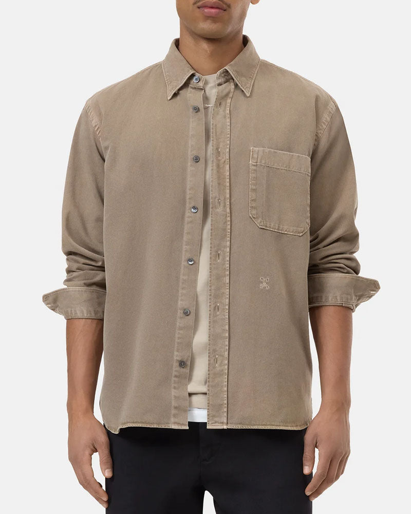 Chemise closed