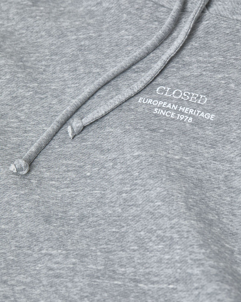 Pull closed women
