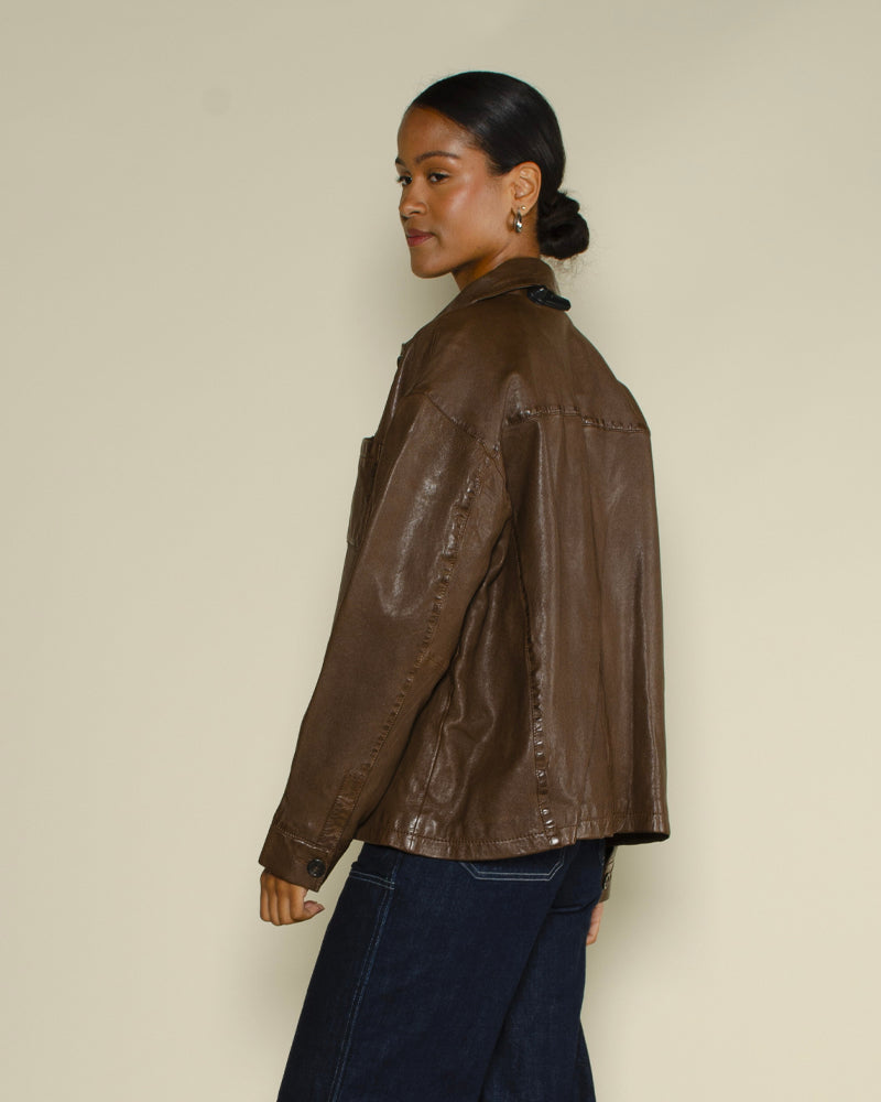 Veste oakwood