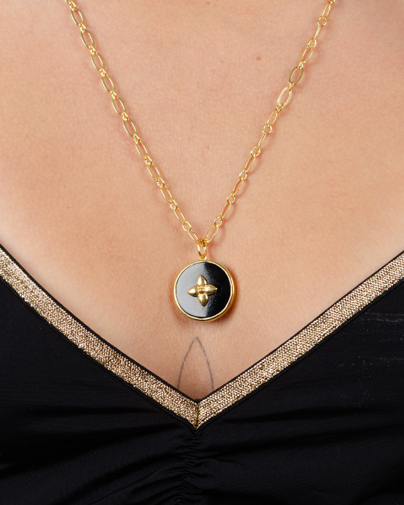 Collier cabirol