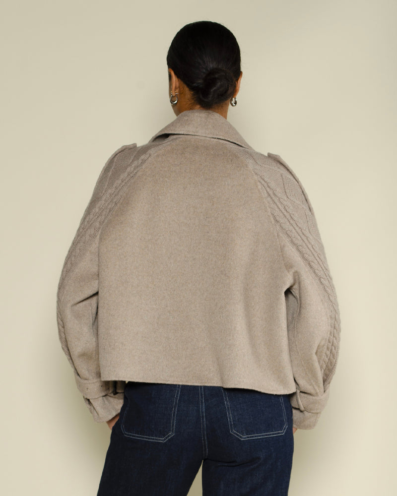 Manteau not shy