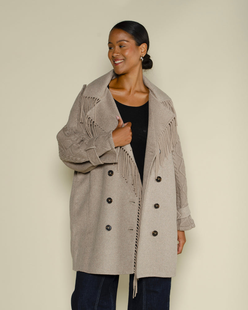 Manteau not shy