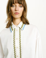 Chemise brodee poches momoni