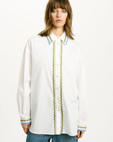 Chemise brodee poches momoni