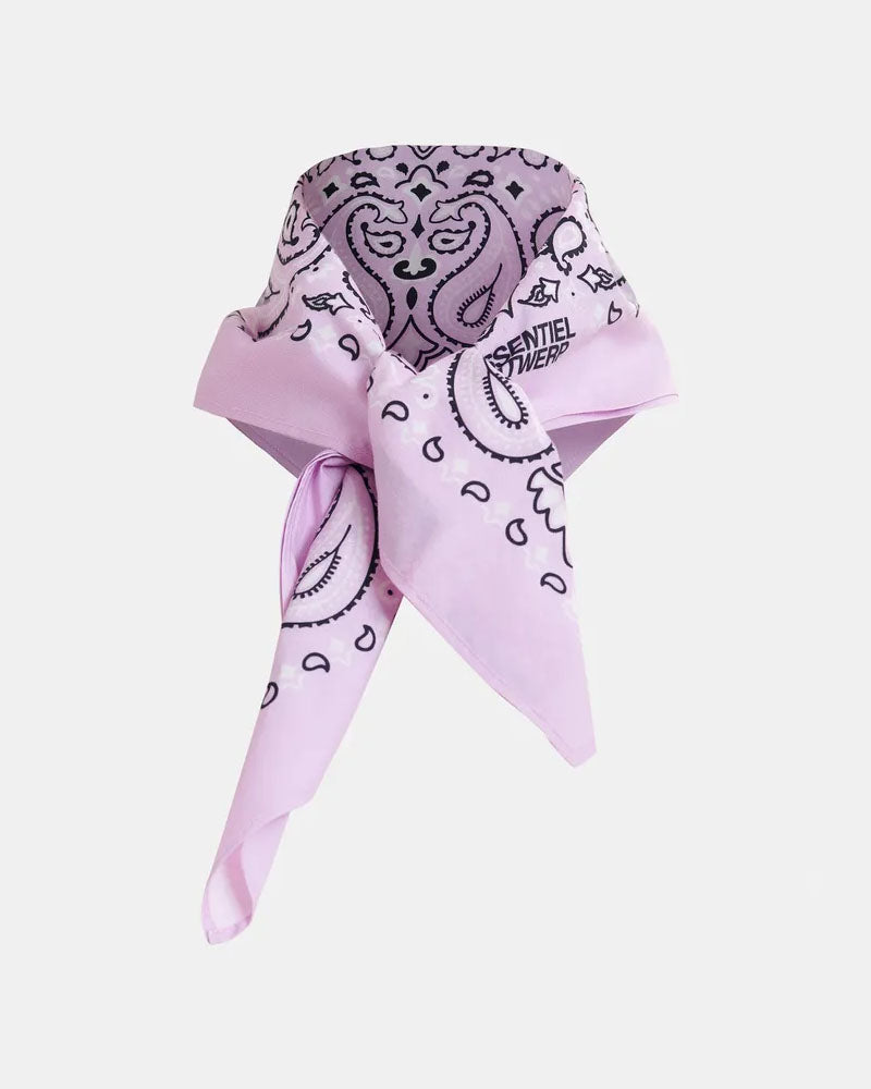 Foulard essentiel