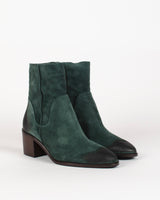 Boots tania